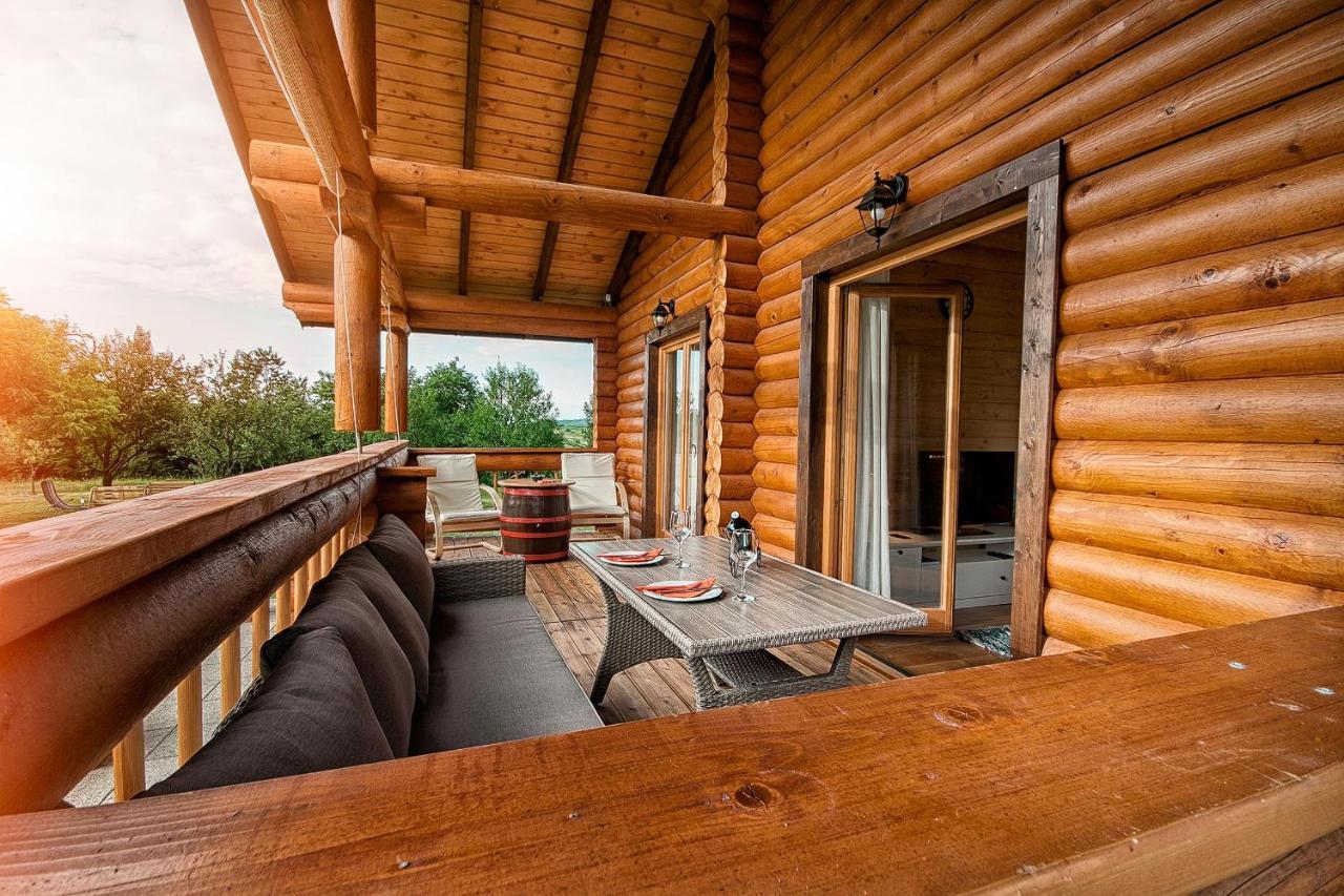 Country Lodge Vukovic Rakovica Bagian luar foto